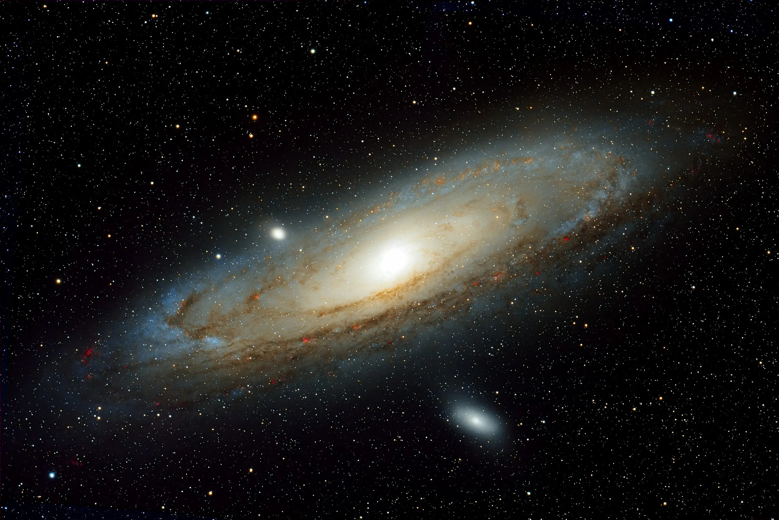 M31 Andromeda Galaxy core detail captured with the Askar SQA 106 and a 2600MM mono camera