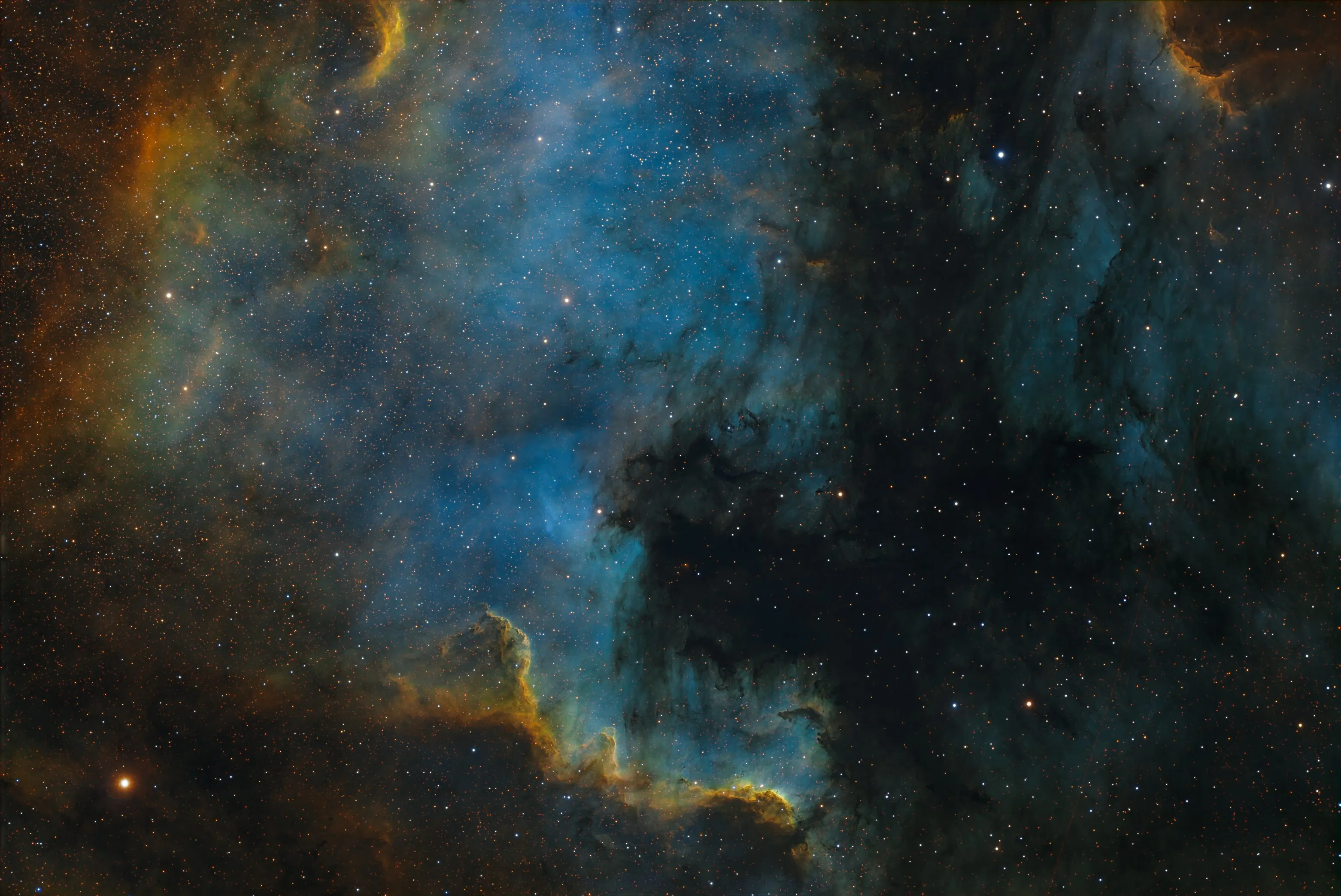 North America Nebula NGC 7000 widefield captured with the Askar SQA 106